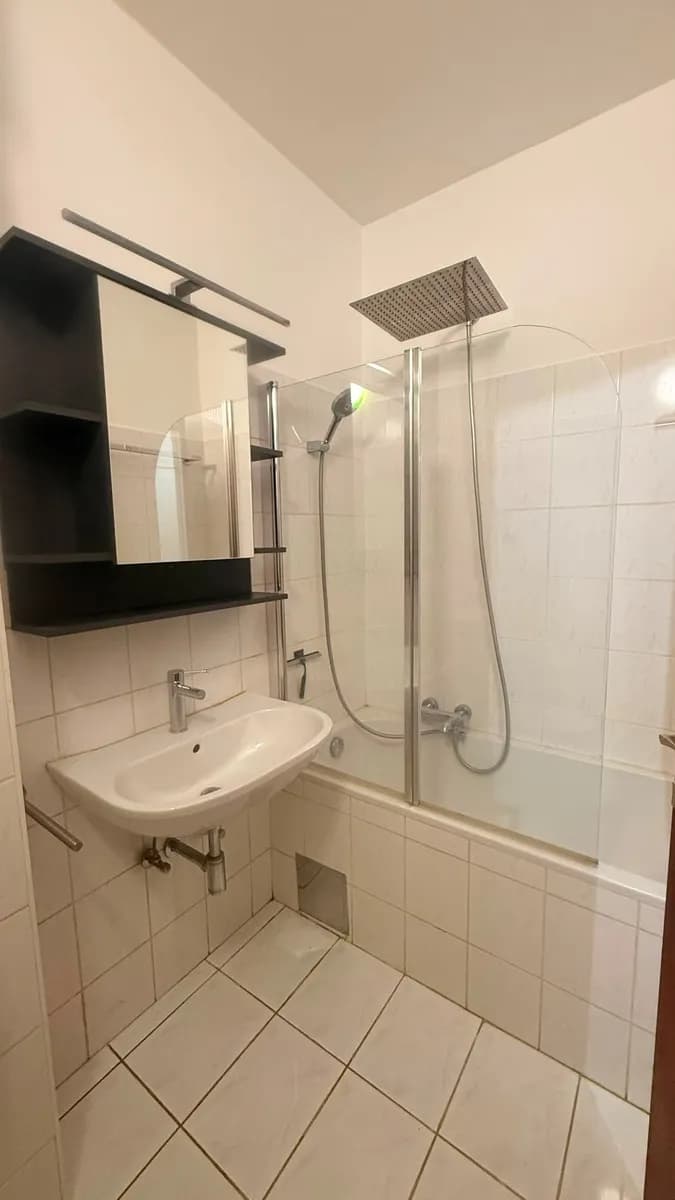 1-Zimmer-Wohnung mieten in Wien – 40 m², € 850 – Bild 10 von 11