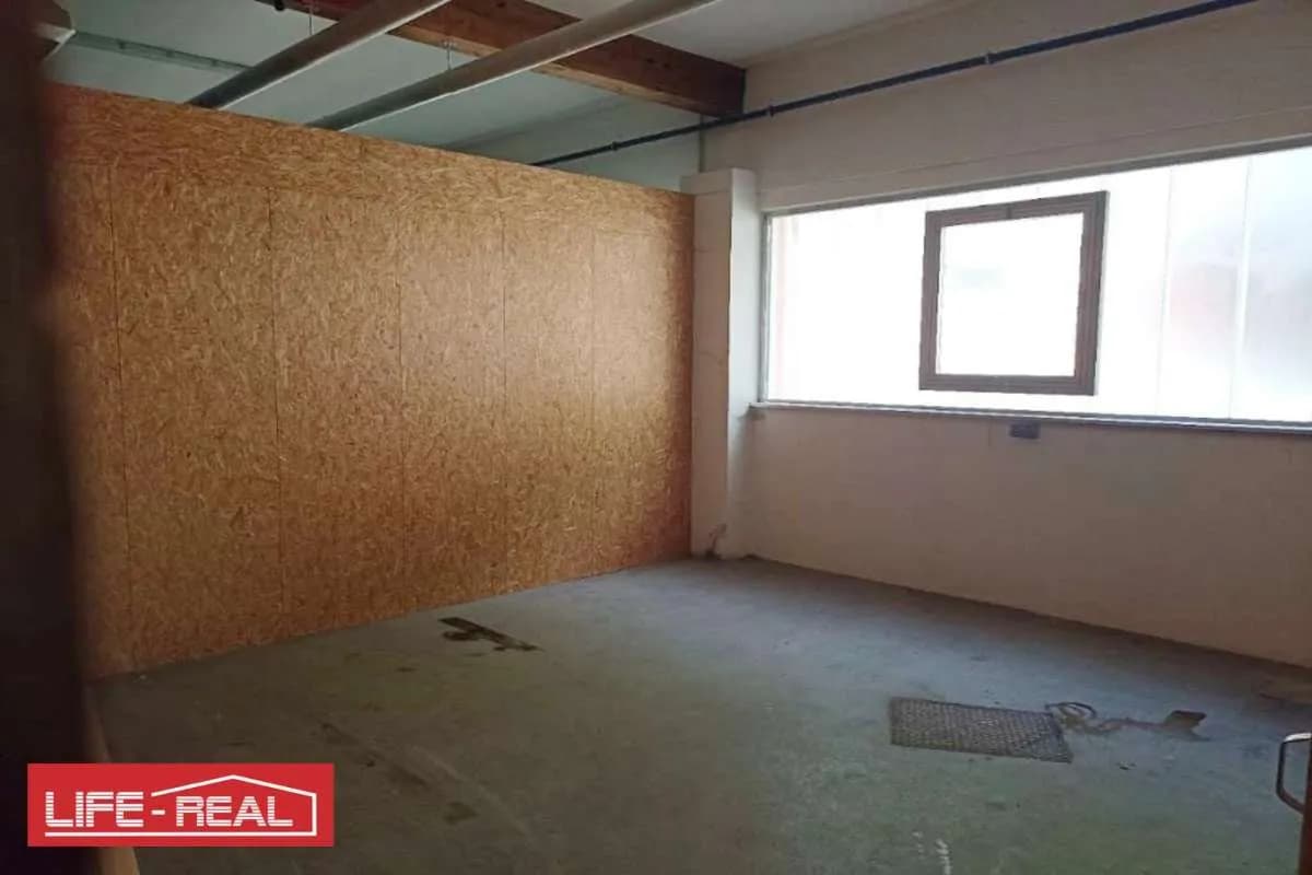 Gewerbeimmobilie mieten in Vöcklabruck – 576 m², € 4.129 – Bild 13 von 16