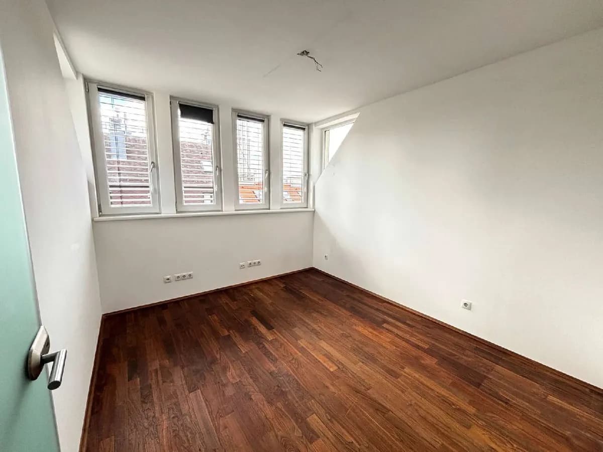 4-Zimmer-Wohnung mieten in Wien – 139,54 m², € 3.400 – Bild 14 von 26