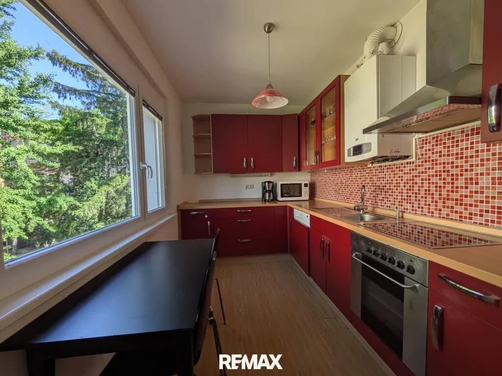 3-Zimmer-Wohnung mieten in Wien – 81 m², € 1.814