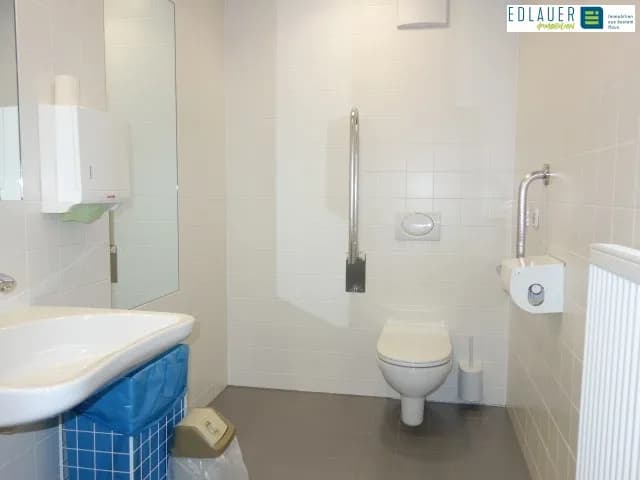 5-Zimmer-Gewerbeimmobilie mieten in Sankt Pölten – 320 m², € 4.162 – Bild 7 von 11