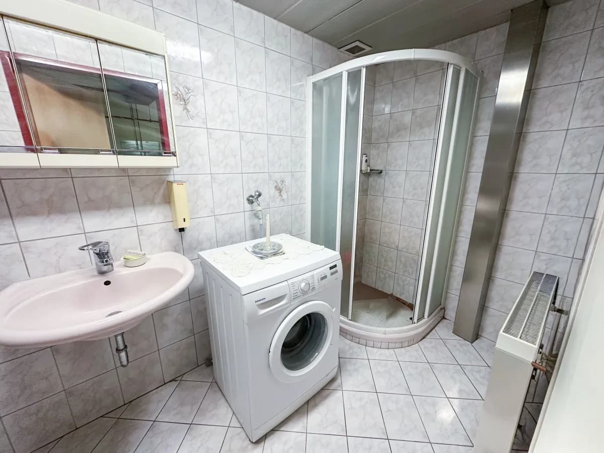 6-Zimmer-Haus kaufen in Südoststeiermark – 216 m², € 340.000 – Bild 5 von 32