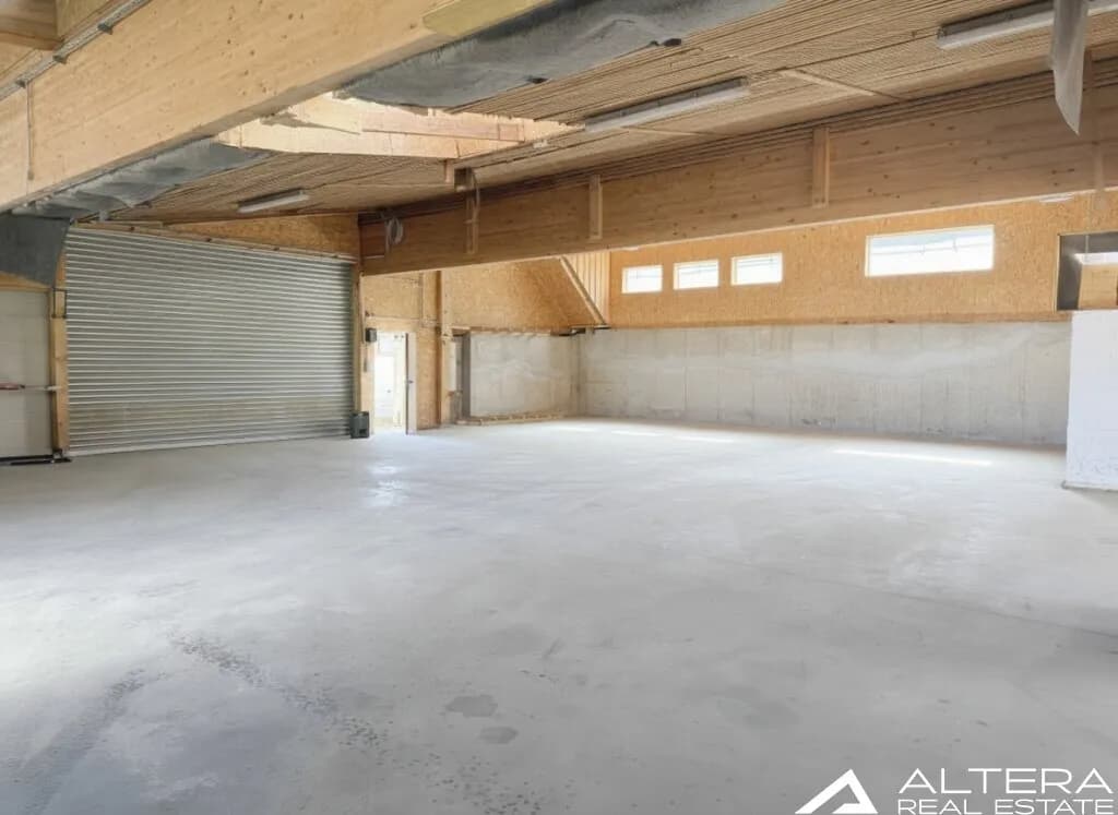 Gewerbeimmobilie mieten in Voitsberg – 243 m², € 1.458