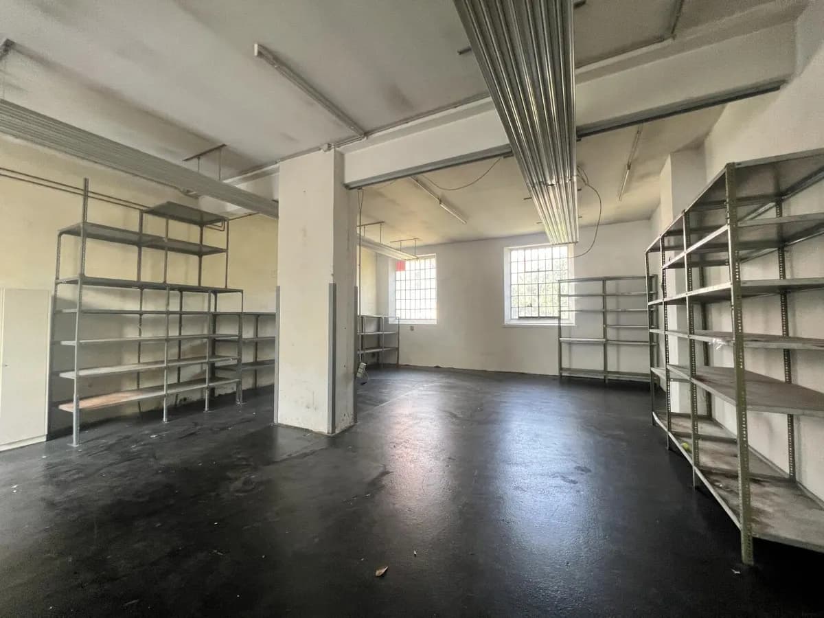 2-Zimmer-Gewerbeimmobilie mieten in Graz – 95 m², € 943 – Bild 1 von 5