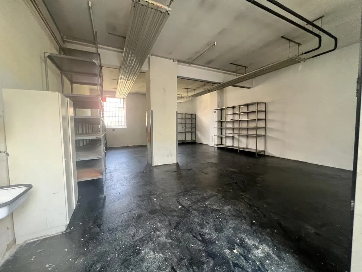 2-Zimmer-Gewerbeimmobilie mieten in Graz – 95 m², € 943 – Bild 2 von 5