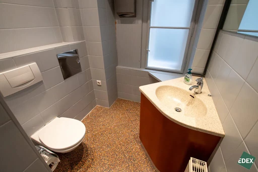 Gewerbeimmobilie mieten in Wien – 62 m², € 958 – Bild 7 von 11