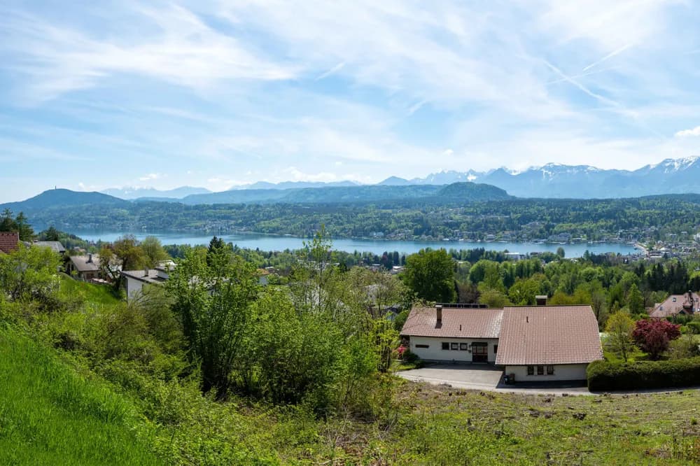 Grundstück kaufen in Villach Land – 1 755 m², € 250.000