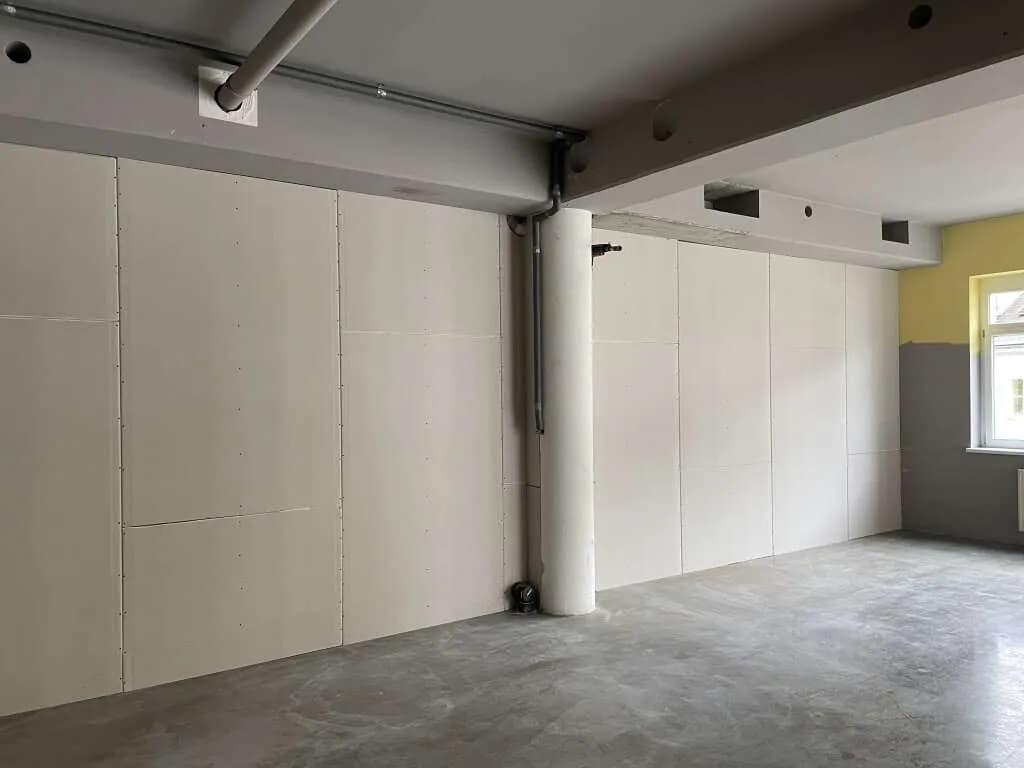 1-Zimmer-Gewerbeimmobilie mieten in Hermagor – 123 m², € 11 – Bild 6 von 7