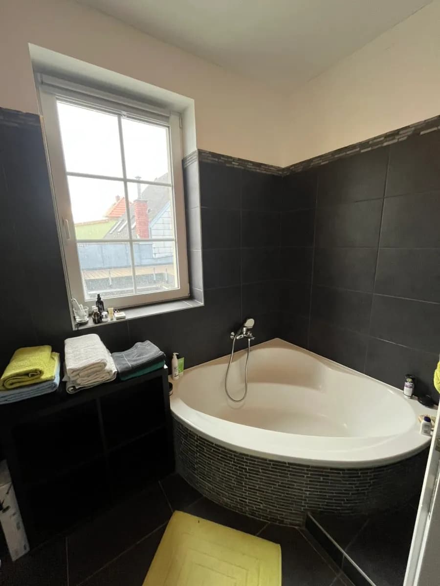 10-Zimmer-Haus mieten in Baden – 260 m², € 2.990 – Bild 17 von 34