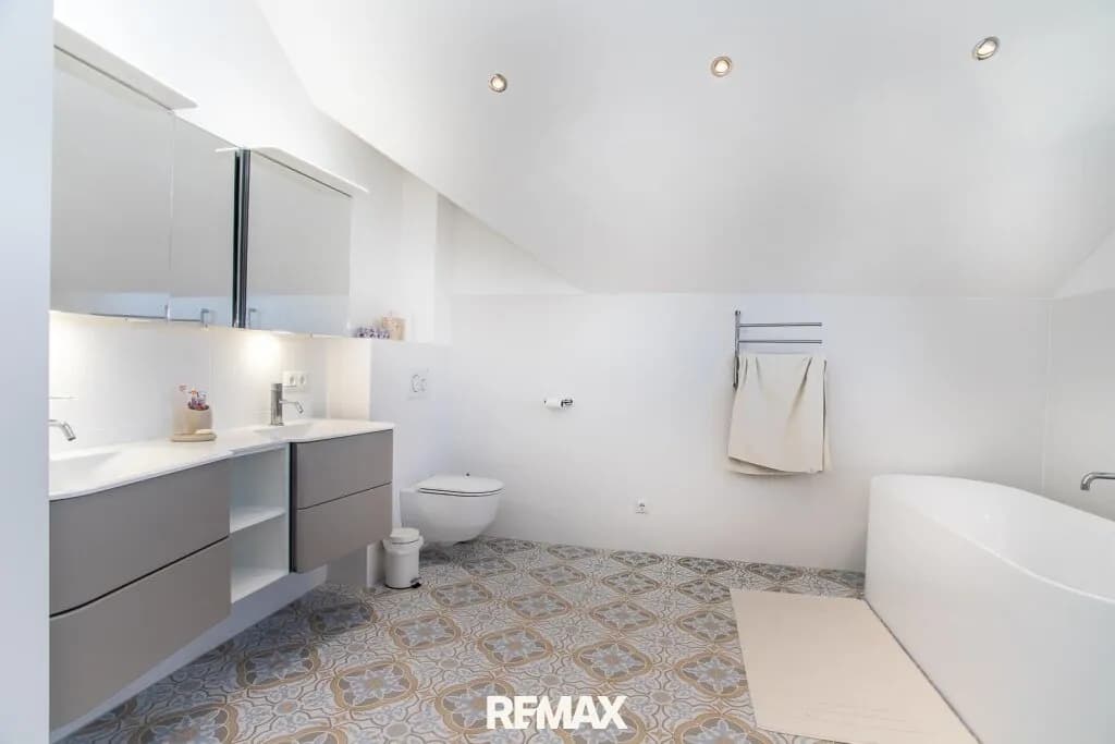 4-Zimmer-Wohnung kaufen in Gmunden – 169 m², € 1.490.000 – Bild 8 von 33