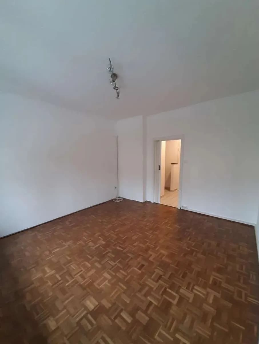 1-Zimmer-Wohnung mieten in Graz – 24 m², € 526 – Bild 7 von 7