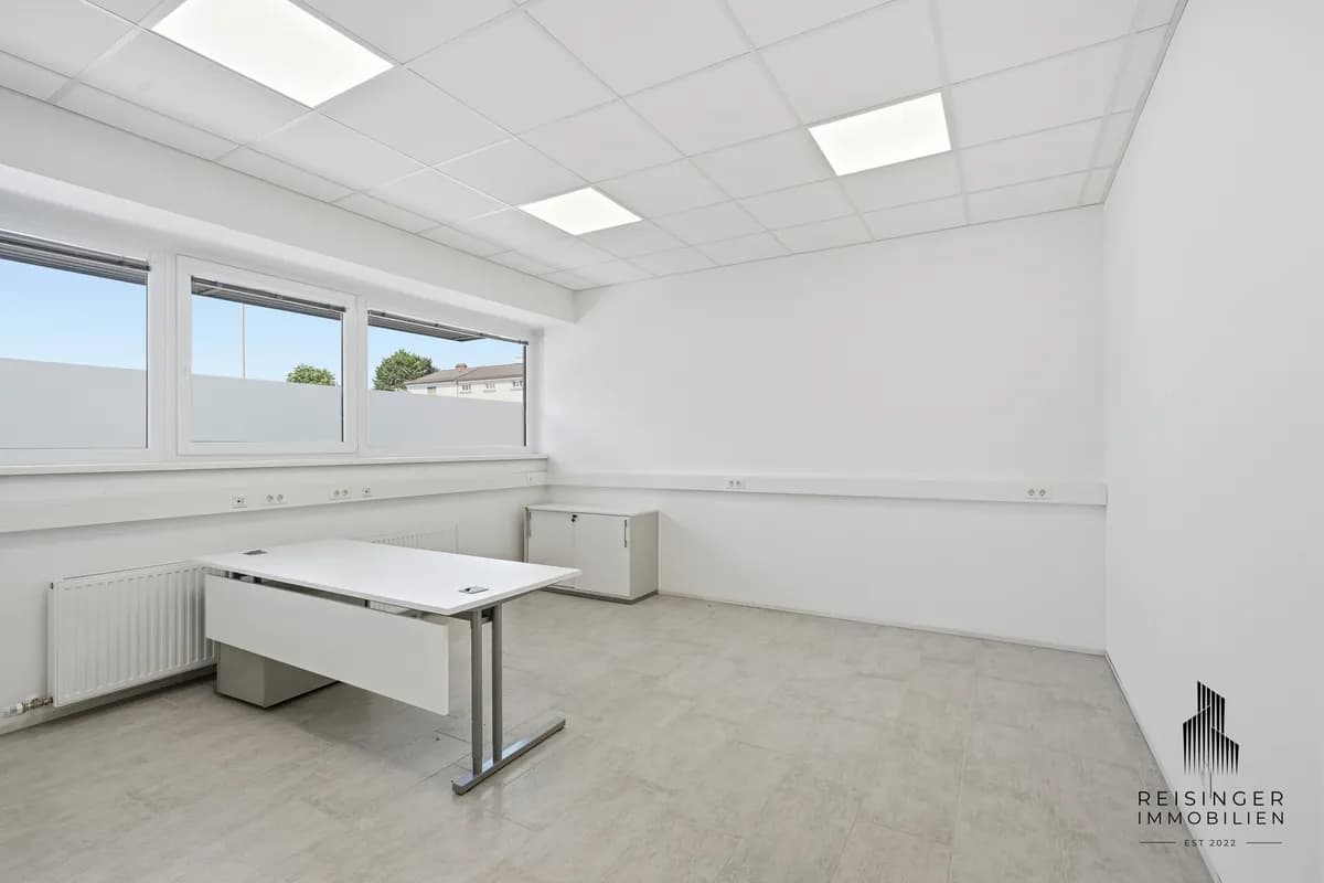 2-Zimmer-Gewerbeimmobilie mieten in Wels – 102 m², € 910 – Bild 9 von 19
