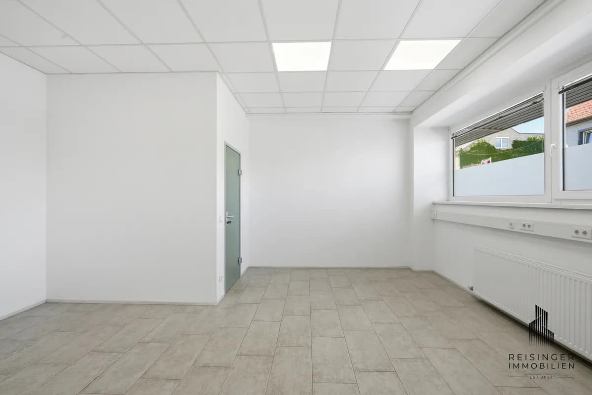 2-Zimmer-Gewerbeimmobilie mieten in Wels – 102 m², € 910 – Bild 10 von 19