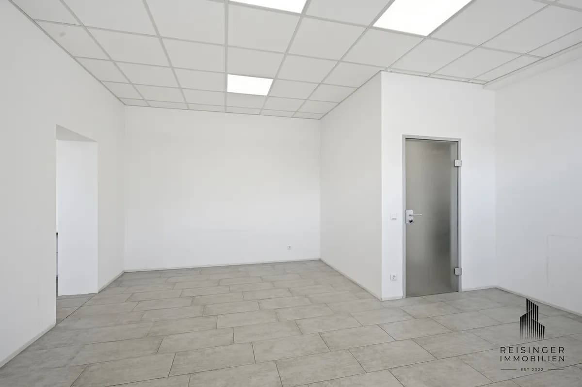 2-Zimmer-Gewerbeimmobilie mieten in Wels – 102 m², € 910 – Bild 11 von 19