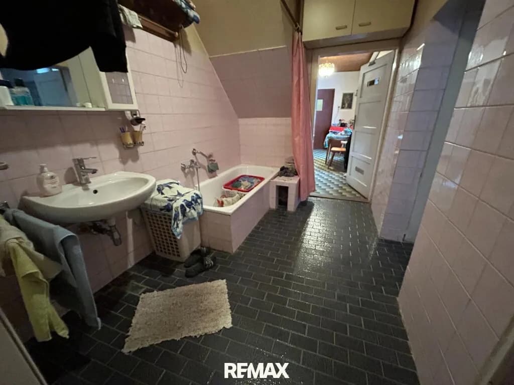 3-Zimmer-Haus kaufen in Gänserndorf – 130 m², € 75.000 – Bild 8 von 28