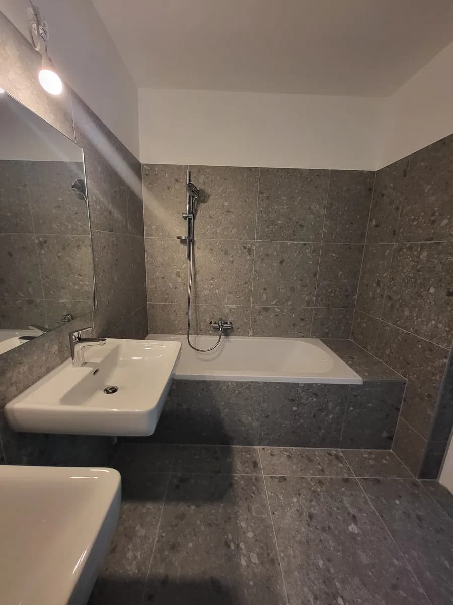 5-Zimmer-Wohnung mieten in Wien – 150 m², € 3.430 – Bild 8 von 16