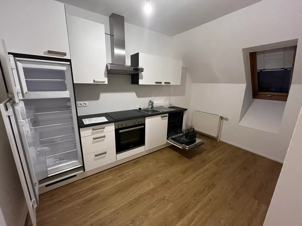 1-Zimmer-Wohnung mieten in Graz – 33 m², € 440 – Bild 2 von 8
