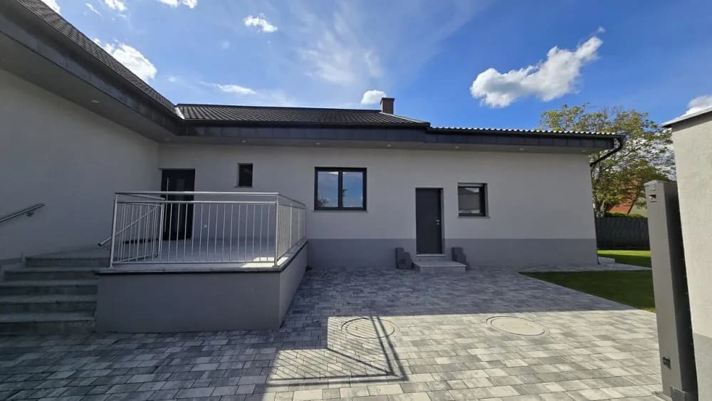 5-Zimmer-Haus mieten in Gänserndorf – 130 m², € 1.950