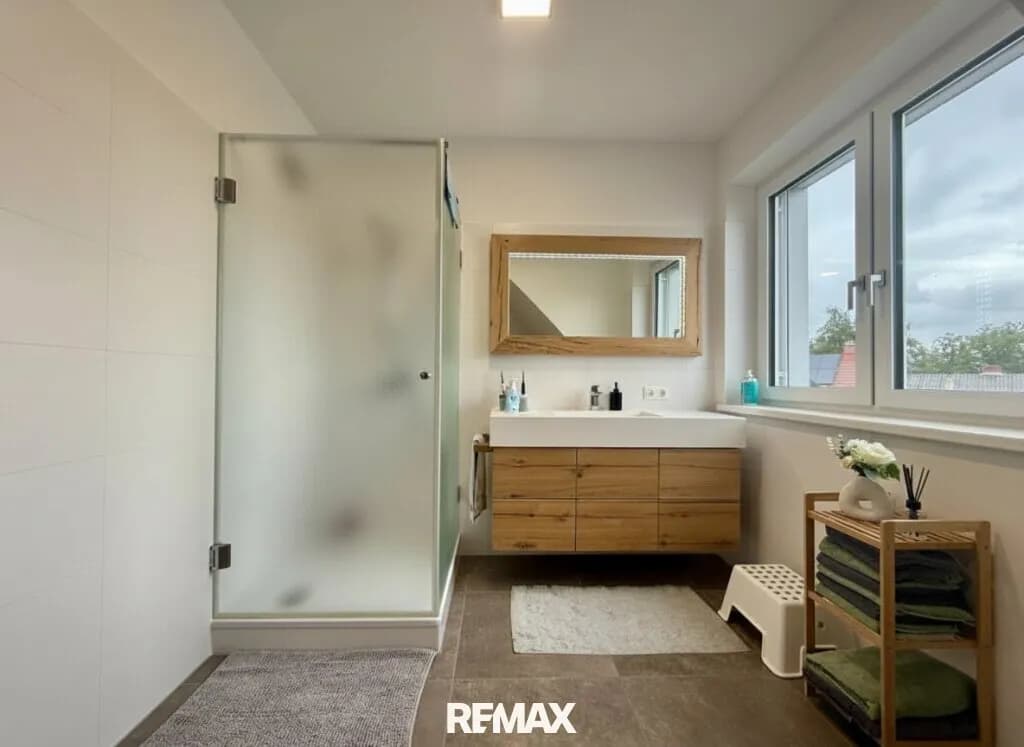 3-Zimmer-Wohnung kaufen in Linz – 102 m², € 439.000 – Bild 2 von 19