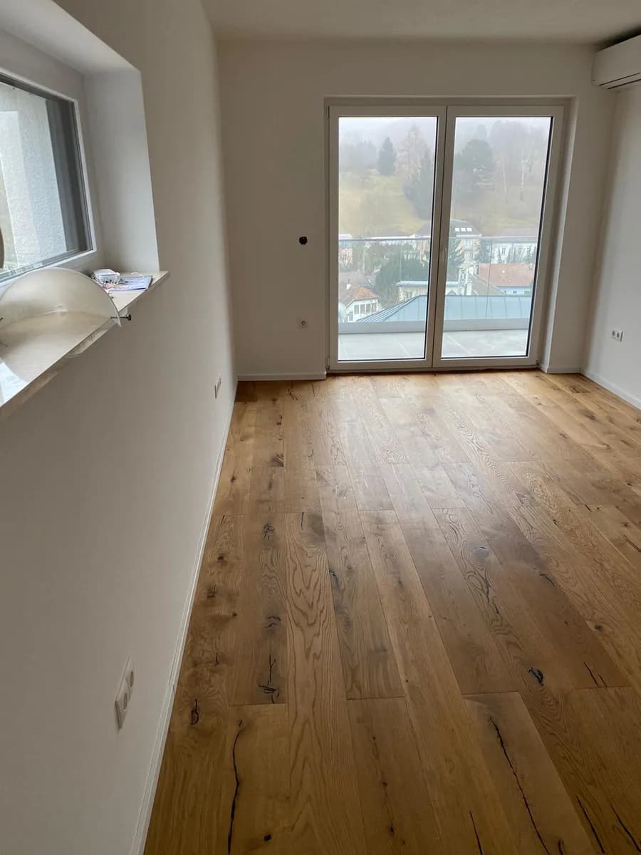 4-Zimmer-Wohnung mieten in Tulln – 122 m², € 2.500 – Bild 2 von 11