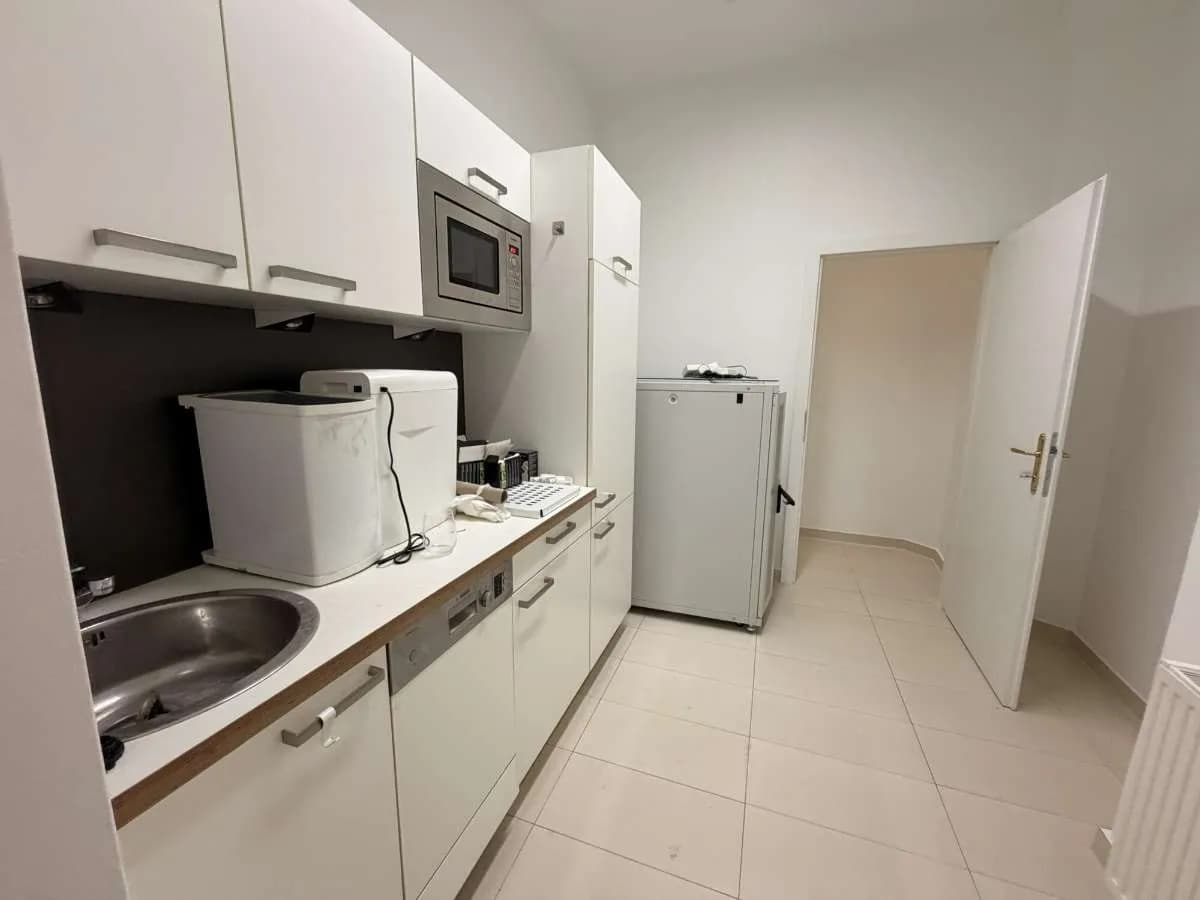 5-Zimmer-Gewerbeimmobilie mieten in Wien – 204 m², € 4.183 – Bild 7 von 16
