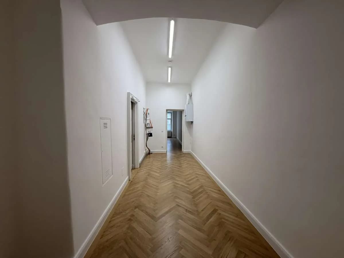 5-Zimmer-Gewerbeimmobilie mieten in Wien – 204 m², € 4.183 – Bild 8 von 16