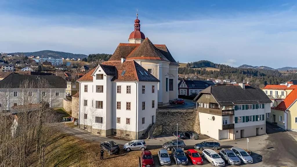 2-Zimmer-Wohnung mieten in Weiz – 71 m², € 852
