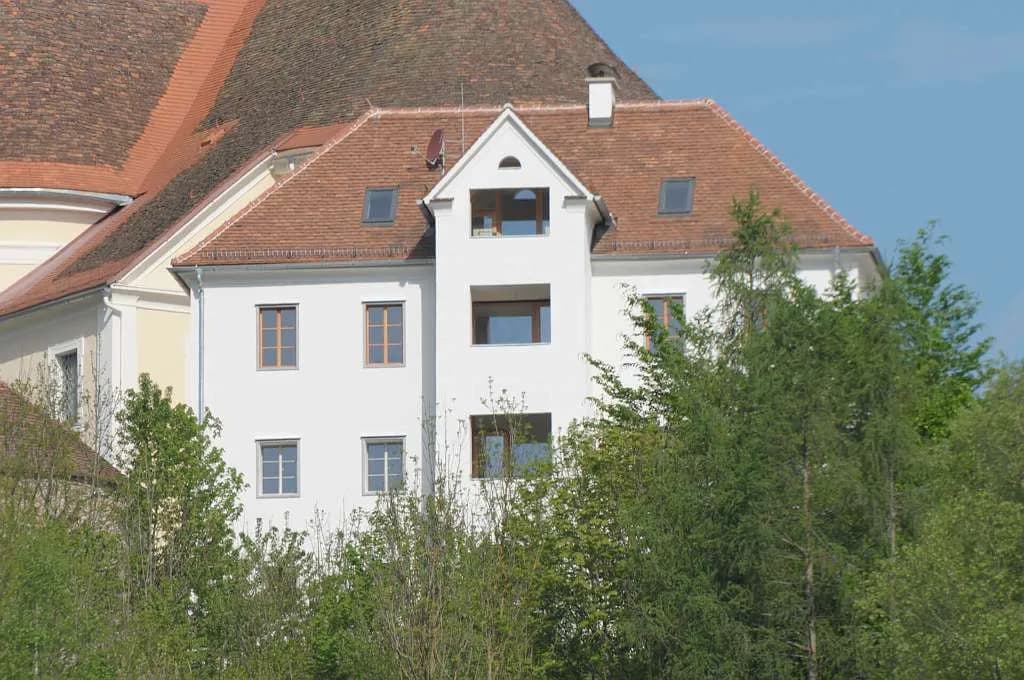 2-Zimmer-Wohnung mieten in Weiz – 71 m², € 852 – Bild 2 von 21