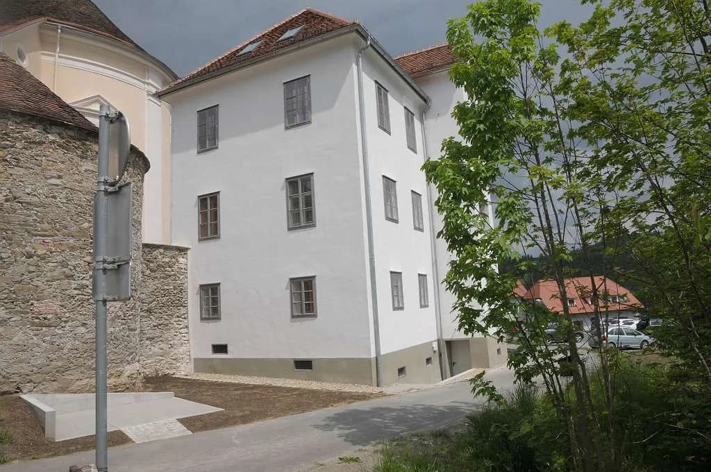 2-Zimmer-Wohnung mieten in Weiz – 71 m², € 852 – Bild 4 von 21