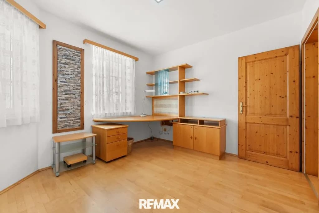 5-Zimmer-Haus kaufen in Linz Land – 168,31 m², € 745.000 – Bild 8 von 11