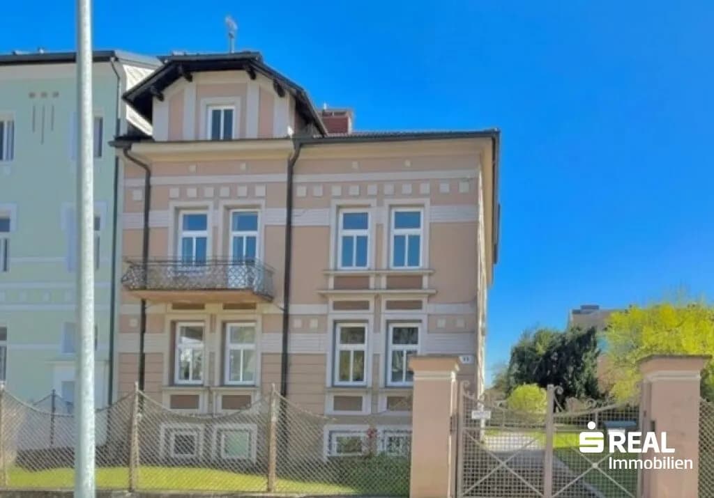 Haus kaufen in Wels – 178 m², € 625.000 – Bild 2 von 36