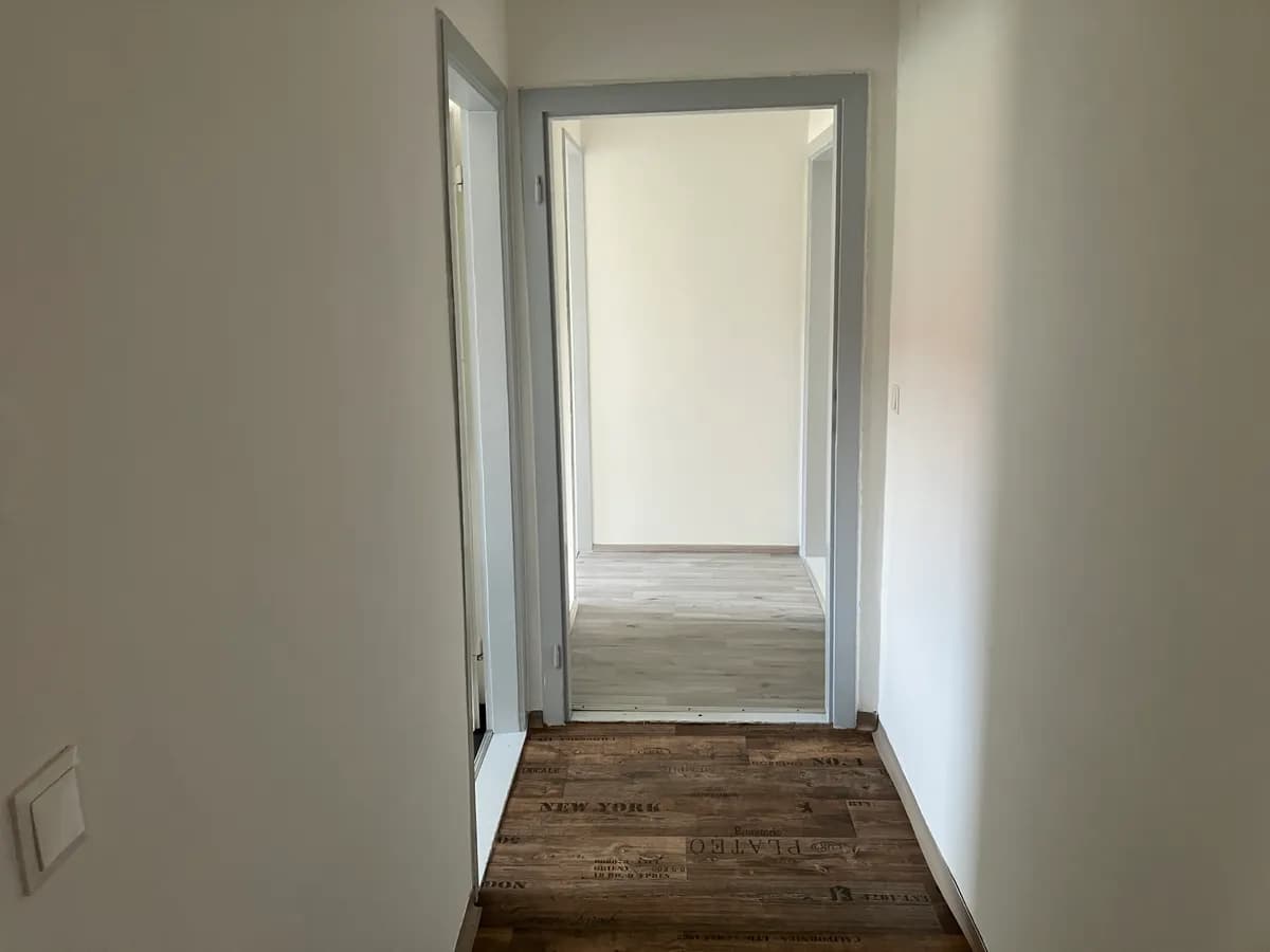 Wohnung mieten in Bruck-Mürzzuschlag – 47,04 m², € 421 – Bild 2 von 7