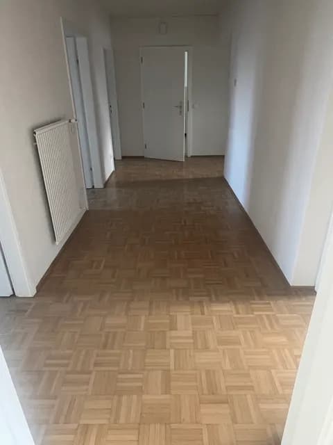 5-Zimmer-Wohnung mieten in Klagenfurt – 121 m², € 1.385 – Bild 6 von 11
