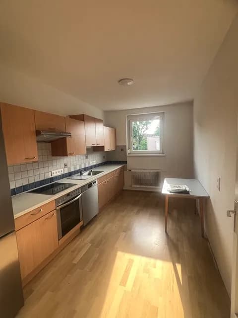 5-Zimmer-Wohnung mieten in Klagenfurt – 121 m², € 1.385 – Bild 10 von 11