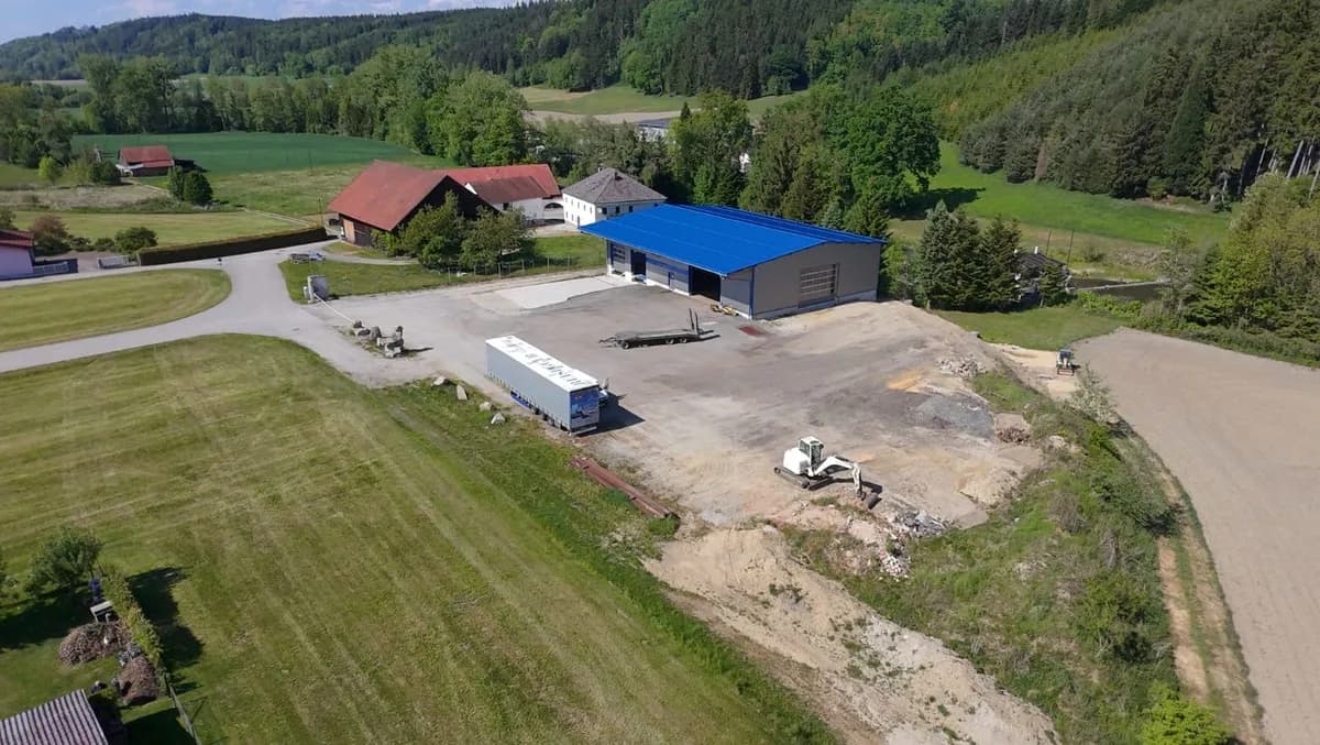 Gewerbeimmobilie mieten in Ried im Innkreis – 581 m²