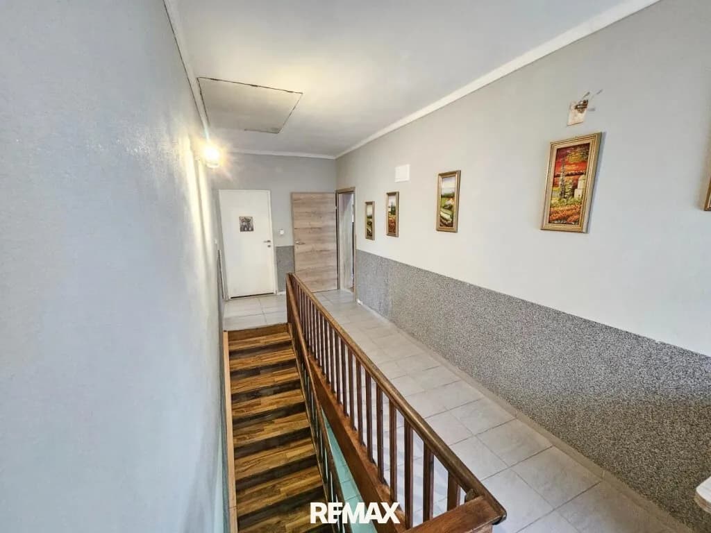 11-Zimmer-Gewerbeimmobilie kaufen in Braunau am Inn – 318 m², € 385.000 – Bild 10 von 23