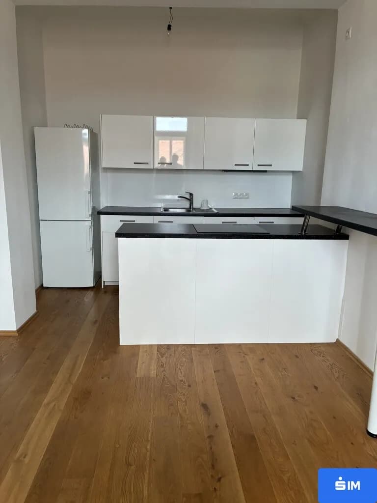 3-Zimmer-Wohnung mieten in Graz – 81,77 m², € 1.172