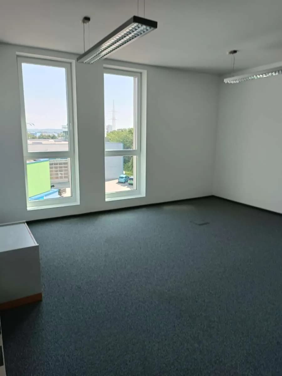 1-Zimmer-Gewerbeimmobilie mieten in Graz-Umgebung – 24 m², € 547 – Bild 9 von 17
