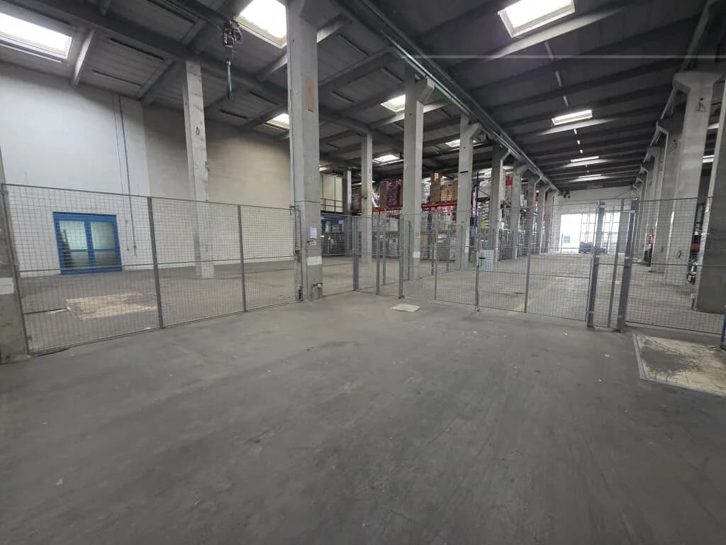 Gewerbeimmobilie mieten in Wien – 500 m², € 3.000