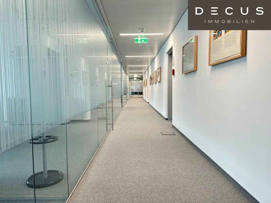 Gewerbeimmobilie mieten in Sankt Pölten – 1 704 m², € 13