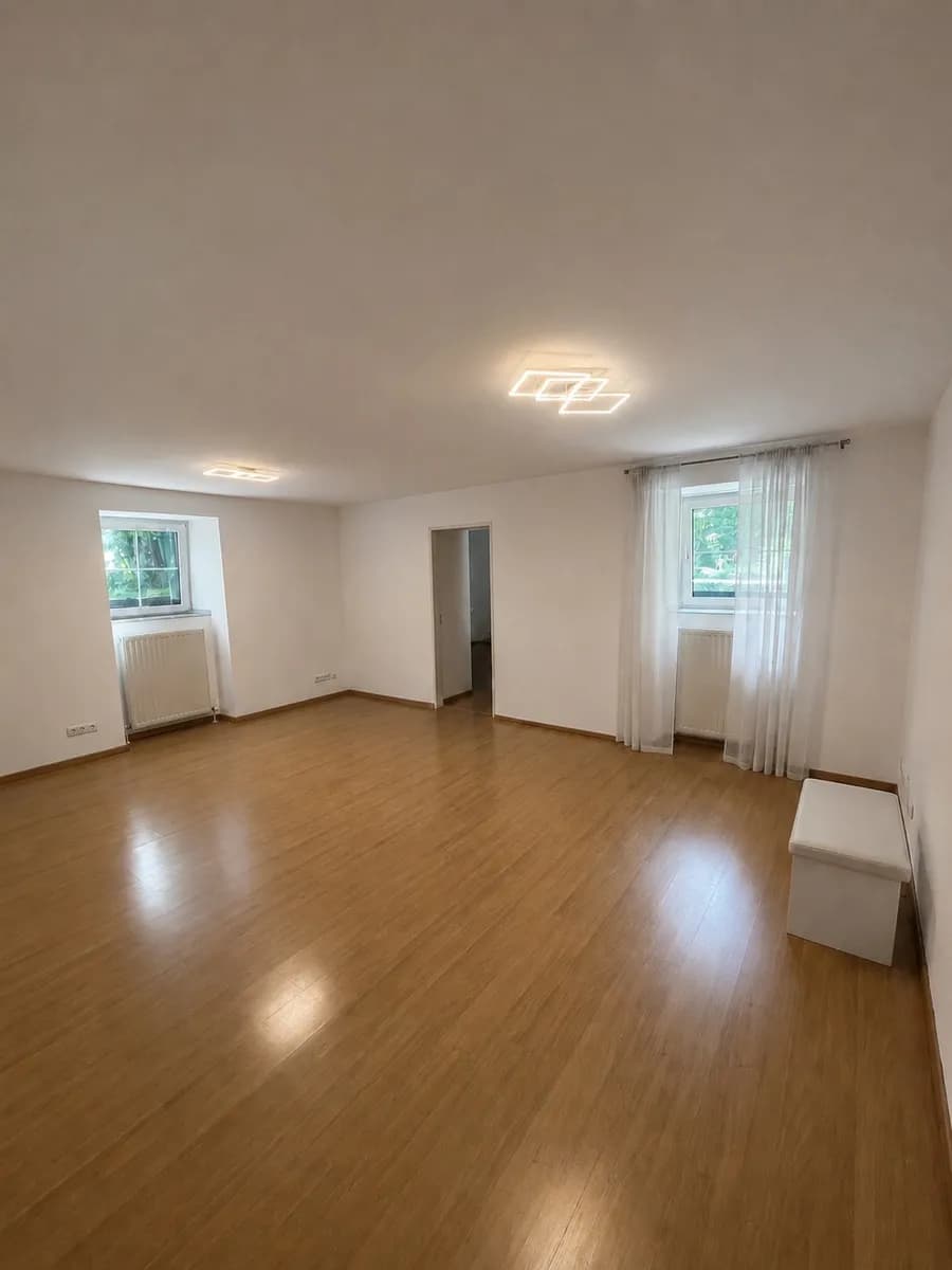 3-Zimmer-Wohnung mieten in Gmunden – 105 m², € 1.150 – Bild 3 von 6
