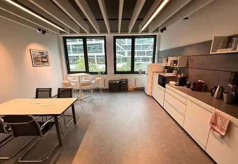 Gewerbeimmobilie mieten in Wien – 530 m², € 10.309 – Bild 3 von 12