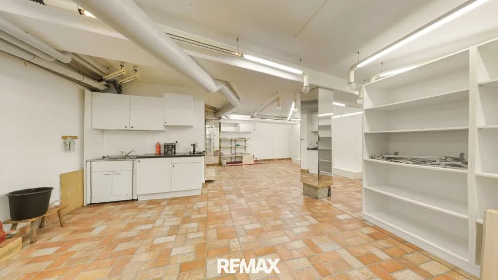 Gewerbeimmobilie mieten in Ried im Innkreis – 175 m², € 900 – Bild 7 von 10