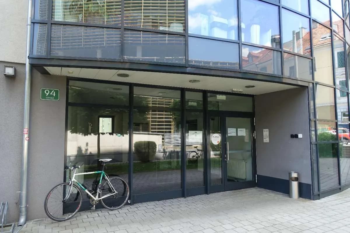5-Zimmer-Gewerbeimmobilie mieten in Graz – 167 m², € 2.513 – Bild 3 von 15