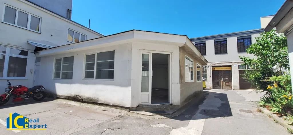 Gewerbeimmobilie mieten in Wien – 300 m², € 2.457 – Bild 1 von 32