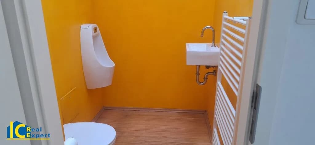 Gewerbeimmobilie mieten in Wien – 300 m², € 2.457 – Bild 17 von 32