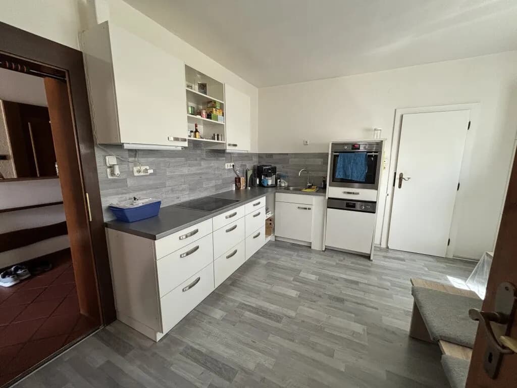 9-Zimmer-Gewerbeimmobilie kaufen in Gmunden – 264 m², € 598.000 – Bild 8 von 31