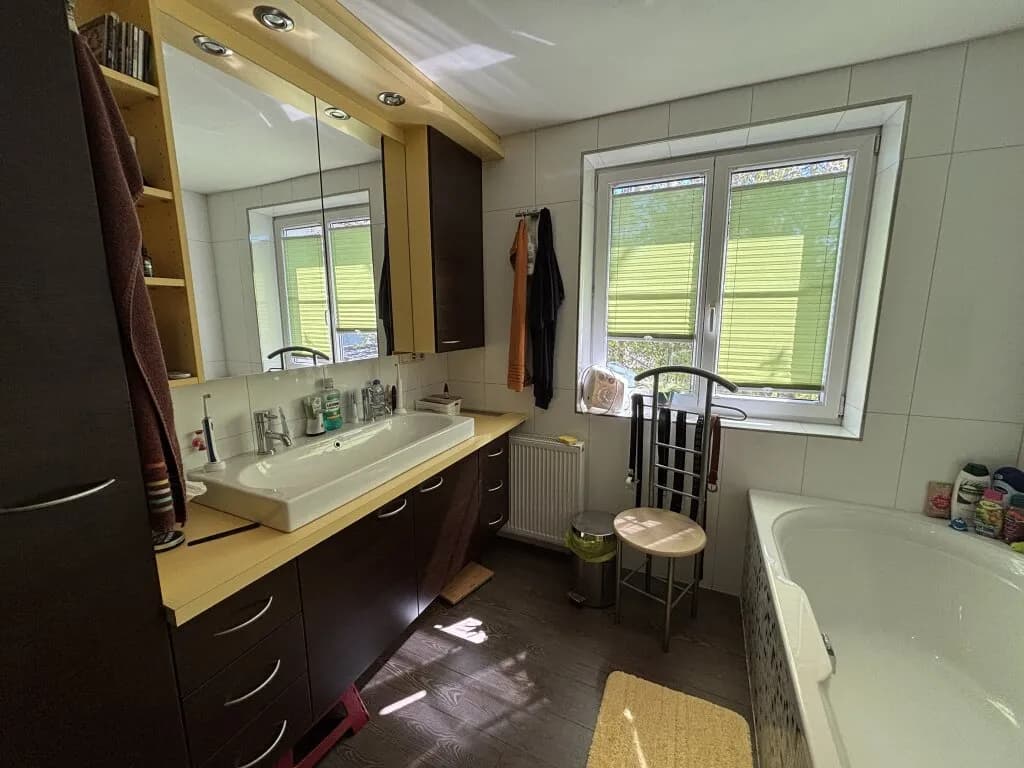 9-Zimmer-Gewerbeimmobilie kaufen in Gmunden – 264 m², € 598.000 – Bild 27 von 31