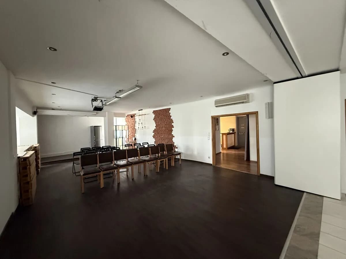 Gewerbeimmobilie mieten in Wien – 496 m², € 14 – Bild 2 von 8