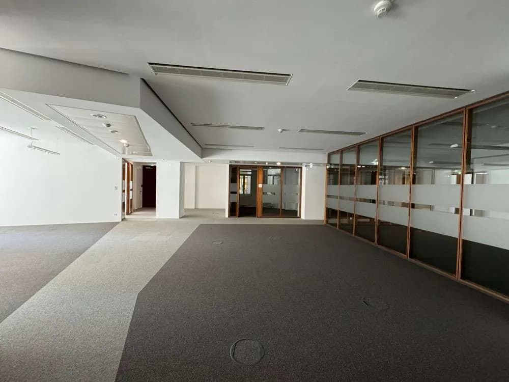 Gewerbeimmobilie mieten in Wien – 638 m², € 24 – Bild 9 von 17